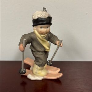 Vintage cute face 1989 Little Skier Ski Christmas ornament Enesco